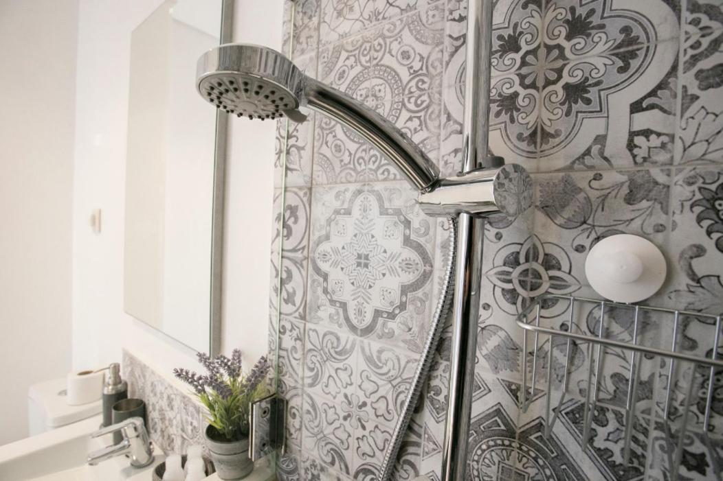 Santa Catarina Cozy Nest - Porto Downtown Apartment ภายนอก รูปภาพ